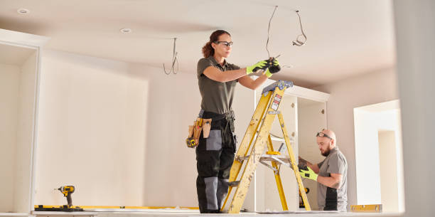 Best Local Electrician Companies  in Eatons Neck, NY